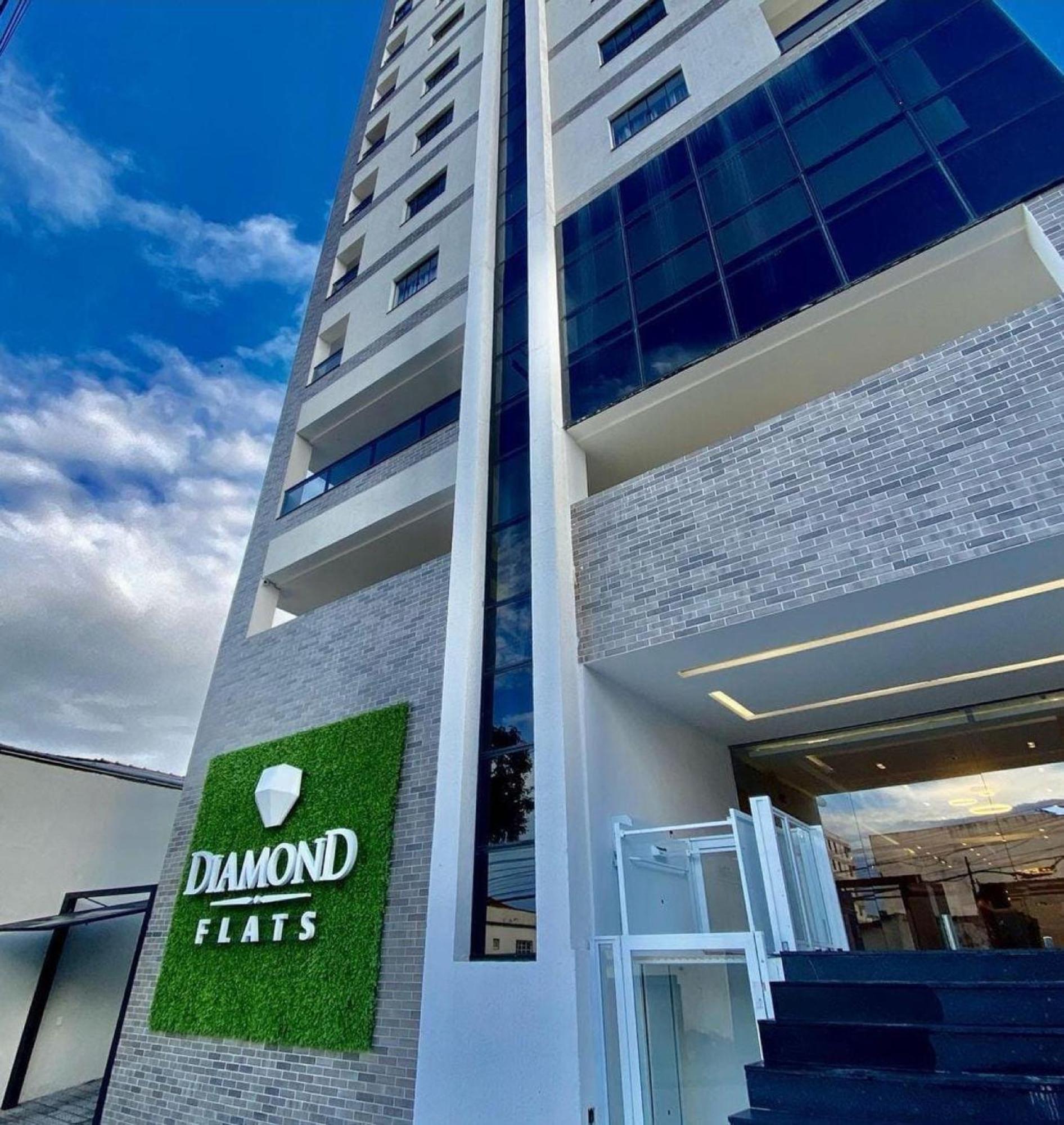 Flats Novos E Modernos, Proximos Ao Centro, Em Um Ambiente De Excelencia No Diamond Apartment